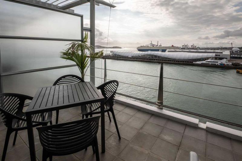 أوكلاند Great Views, 1 Bedroom Apartment On The Waterfront المظهر الخارجي الصورة